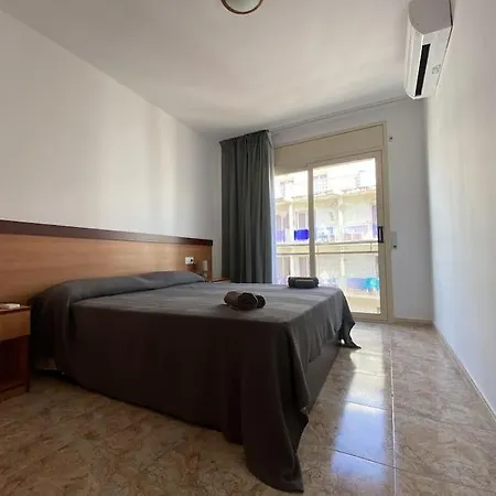 Apartment Al48 Near Leisure And Lloret Lloret de Mar